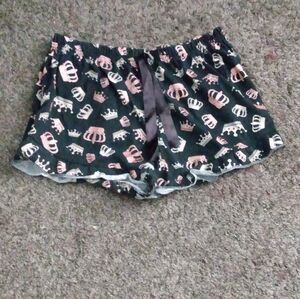 Medium black queen pajama shorts